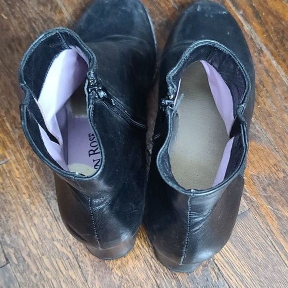 Taryn Rose Black Leather Ankle Boots - Picture 15 of 16